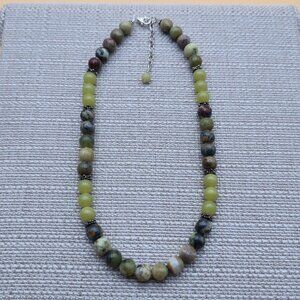 16+2 Inch Sterling Silver Various Different Stones Green Necklace B747